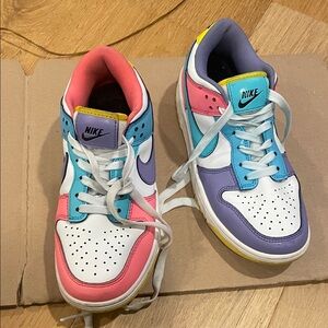 Nike Colorful Low-Top Sneakers